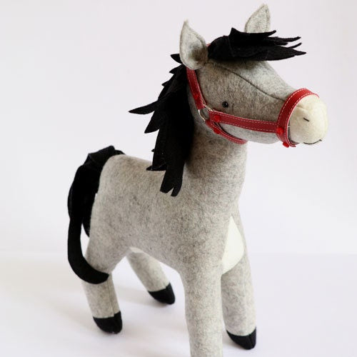 Stable Mates Pattern