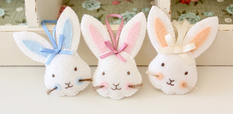 Rosie Rabbit Ornament Creative Card Pattern