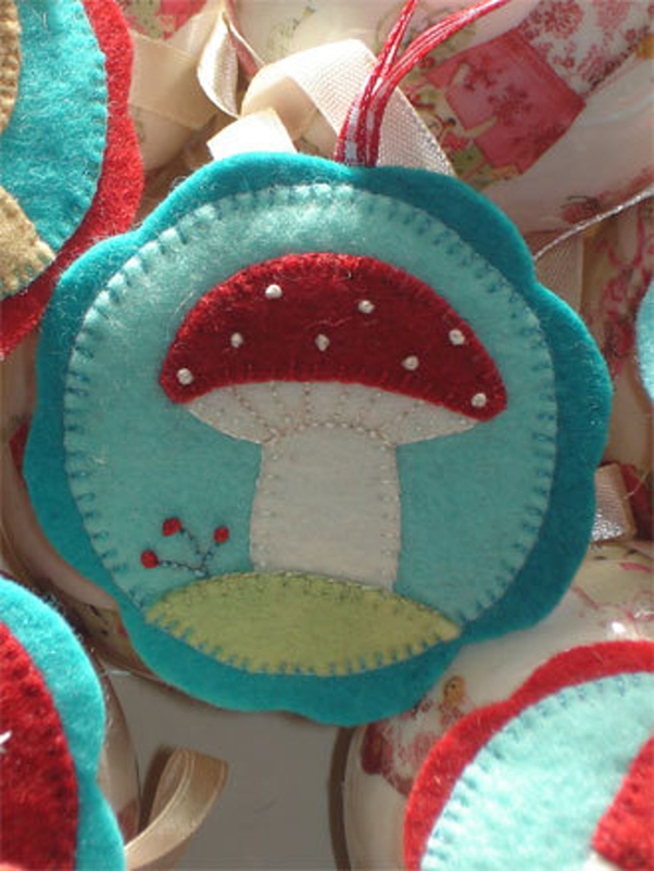 Sugarplum Medallions Pattern