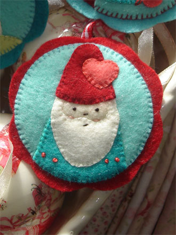 Sugarplum Medallions Pattern