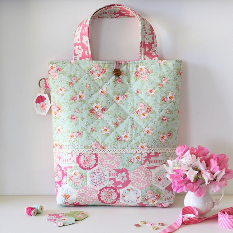 Hexagon Bumblebee Bag - EPP Papers included