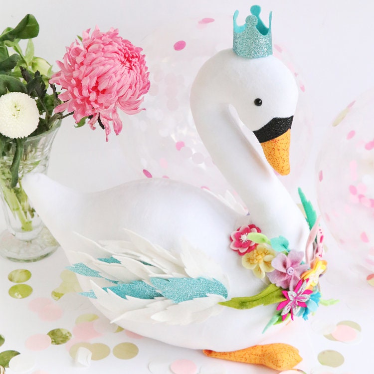 Swan Party Pattern