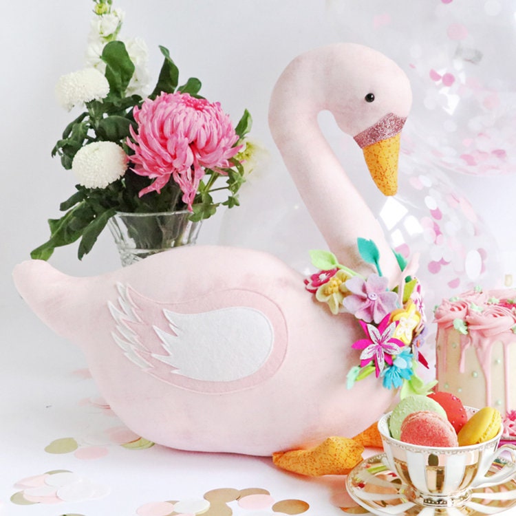 Swan Party Pattern