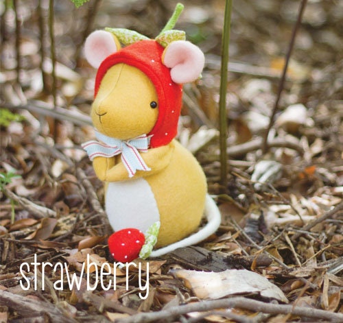 Strawberry Mouse Pattern
