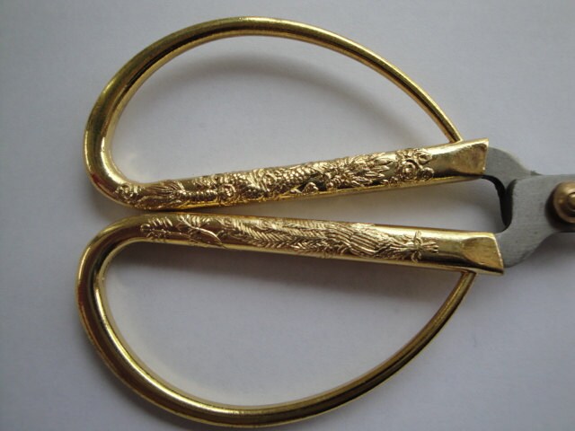 Scissors 5" Embroidery, Stitchery and Appliqué