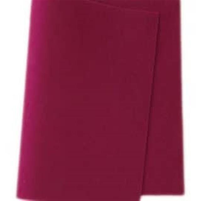 Raspberry - 100% Pure New Wool Felt