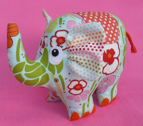 Phoebe the Elephant Pattern
