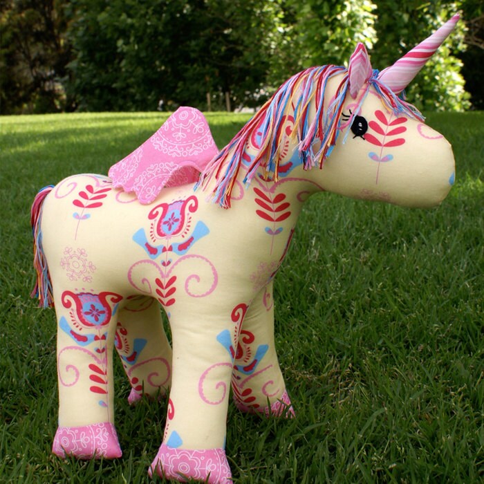 Bubbles Unicorn Pattern