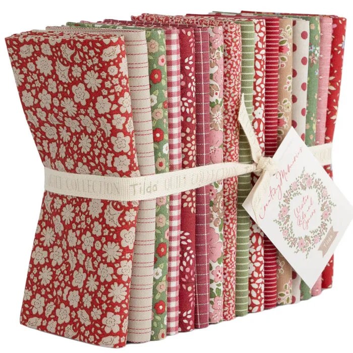 Tilda Creating Memories Luscious Winter Reds and Greens Bundle