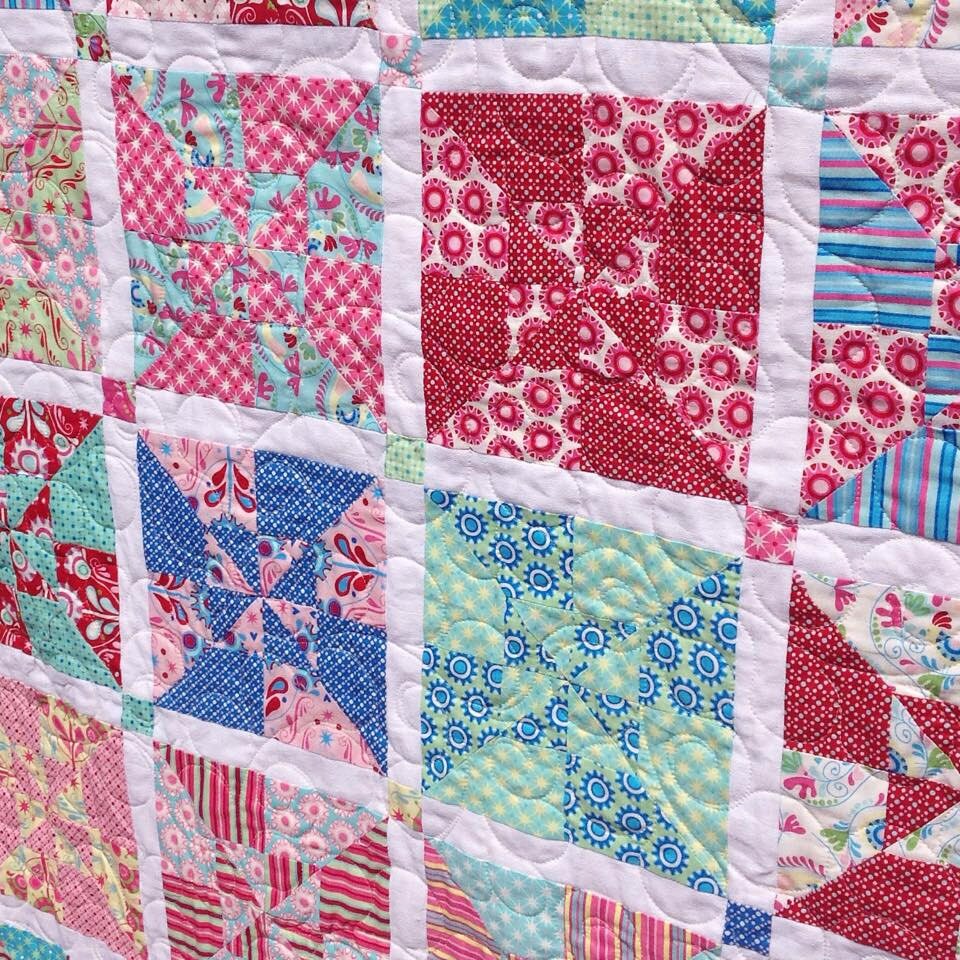 Chirpy Lola Pinwheels Quilt Creative Card