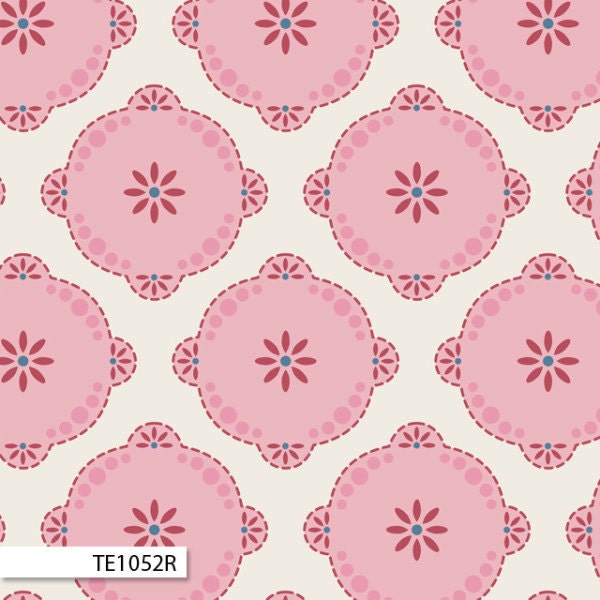 Cotton Forest Doilies in Red - 1 m